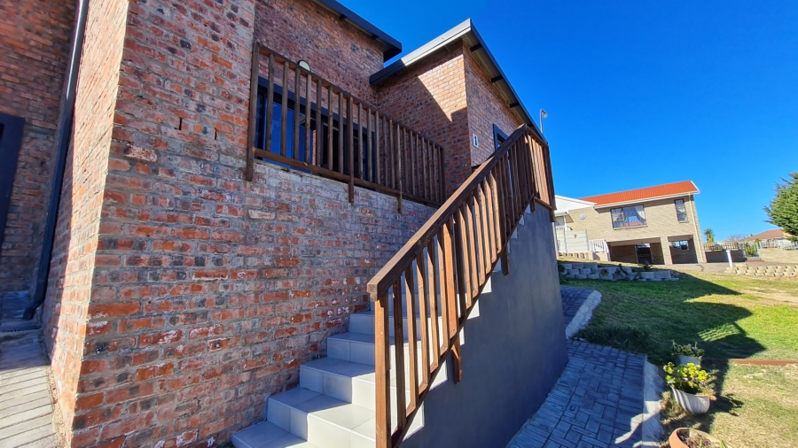 3 Bedroom Property for Sale in Dana Bay Western Cape
